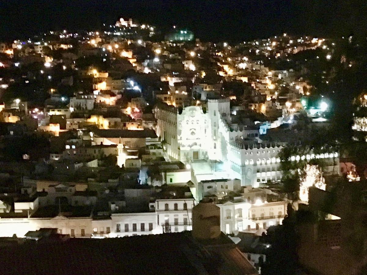 Hotel Apartamento Con Terraza A Un Lado Del Monumento Del Pipila Guanajuato Exterior foto